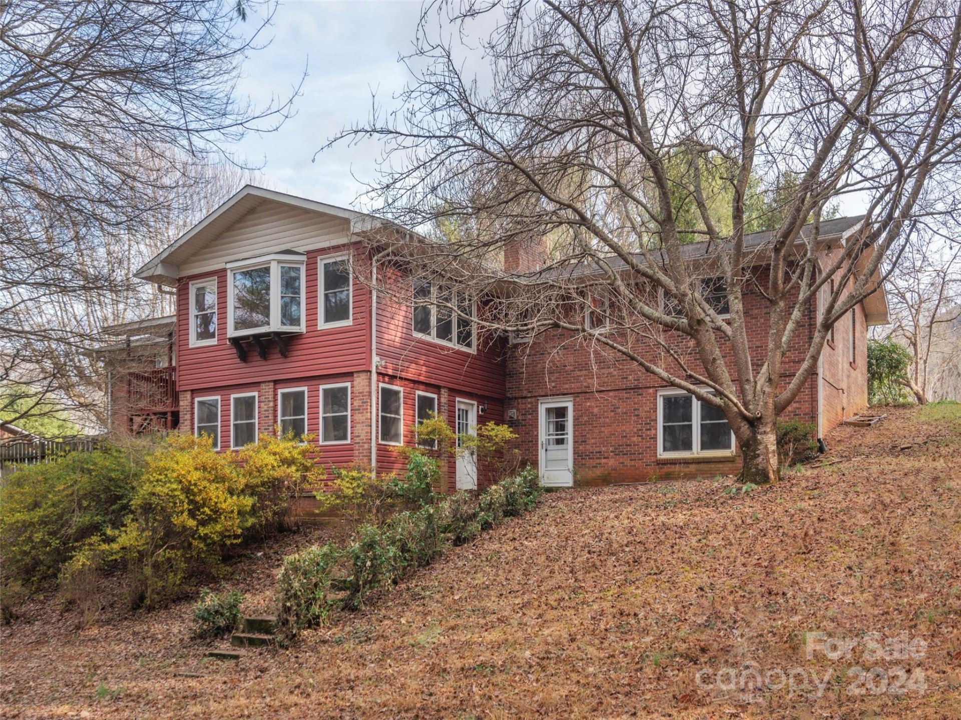 Property image 3 at 757 Country Club Drive, Waynesville, NC 28786