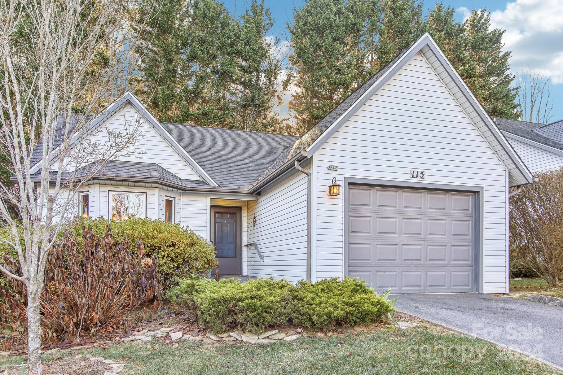 115 Cimarron Drive