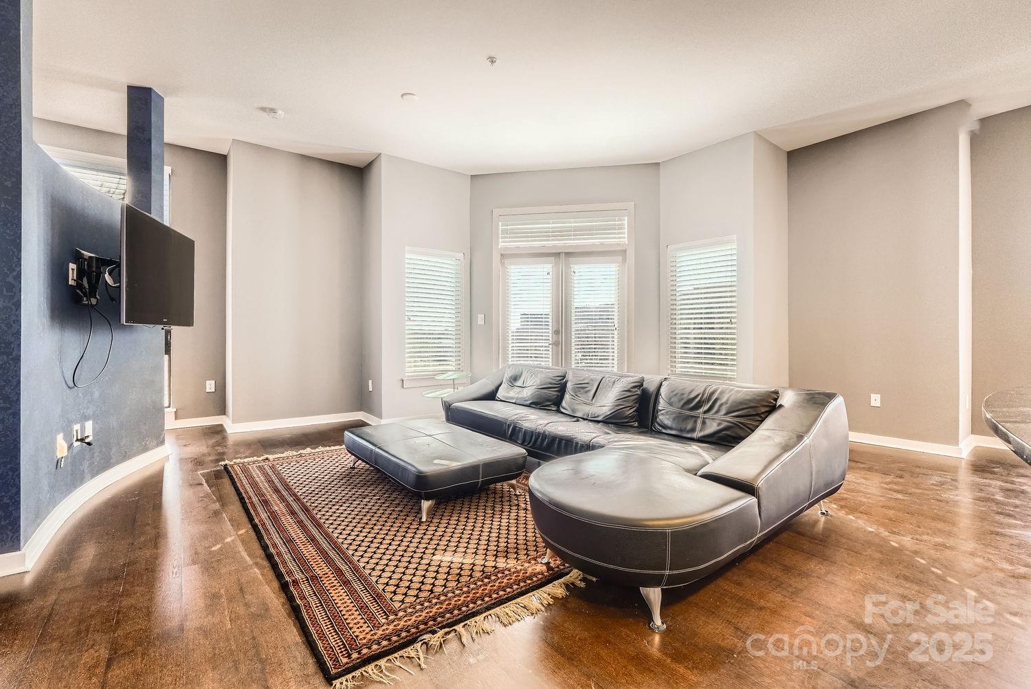Property image 4 at 525 E 6th Street, Charlotte, NC 28202