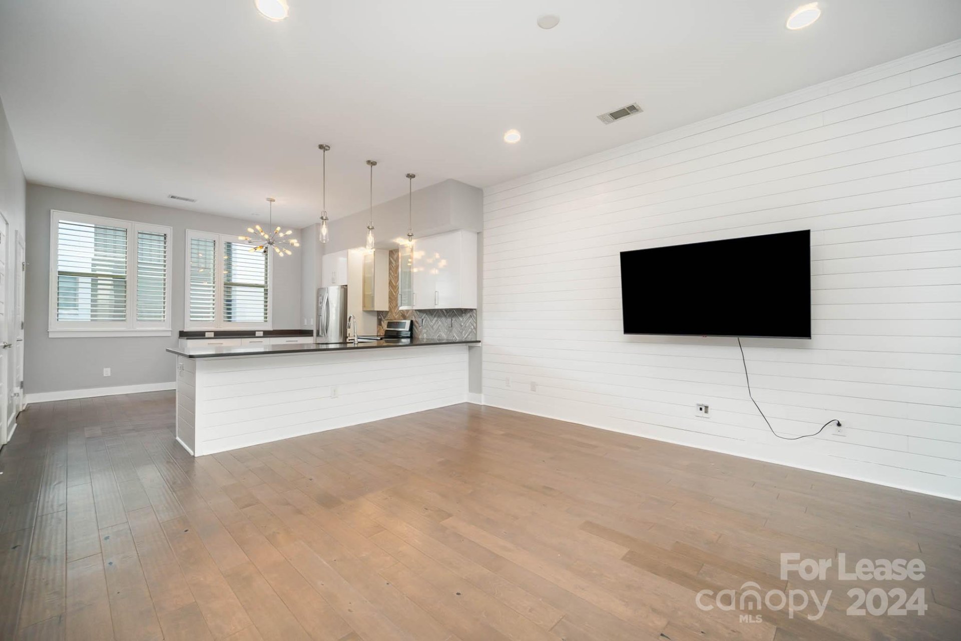 Property image 2 at 2006 Hawkins Street, Charlotte, NC 28203