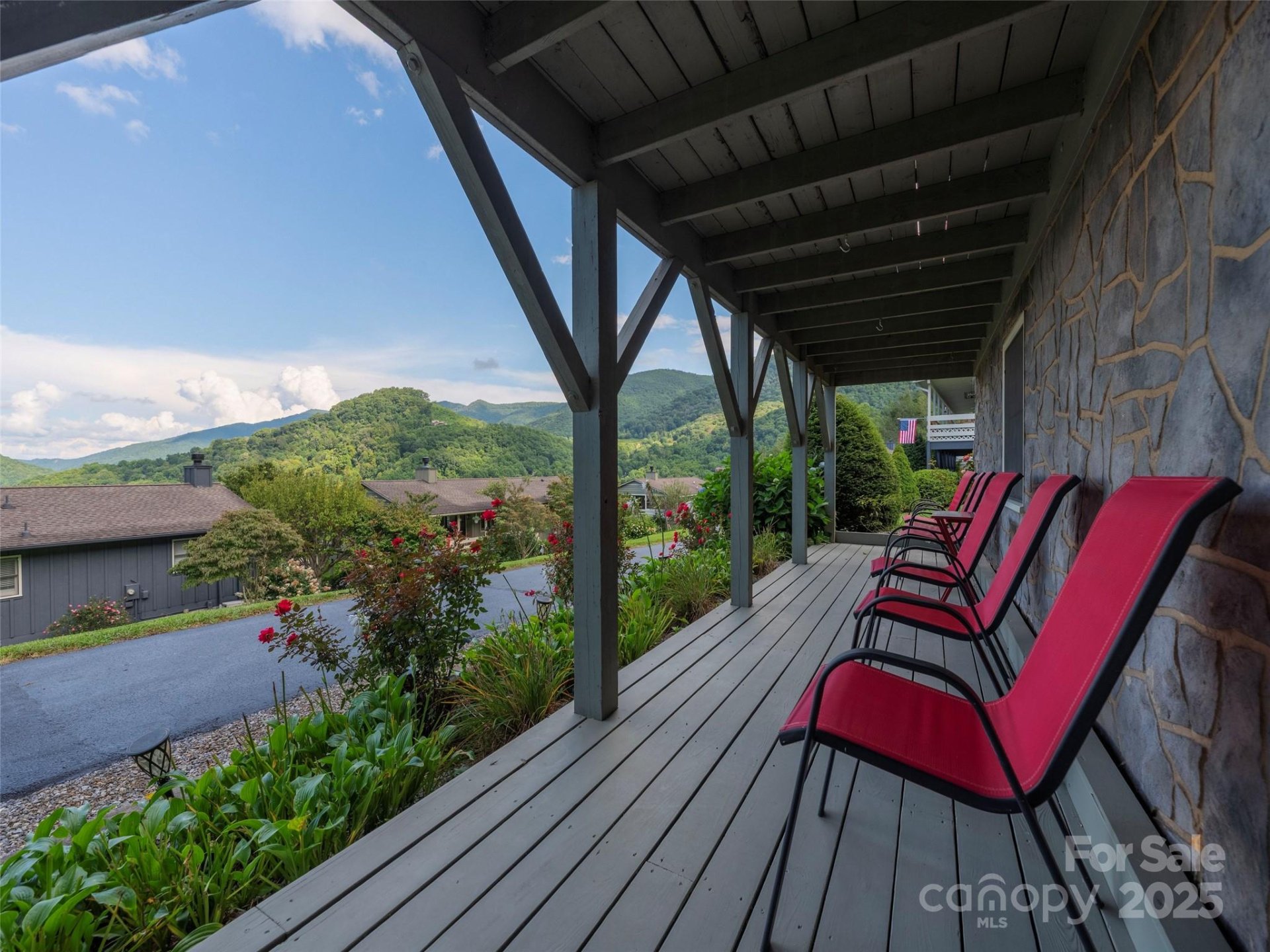 Property image 3 at 10 Onyx Lane, Maggie Valley, NC 28751