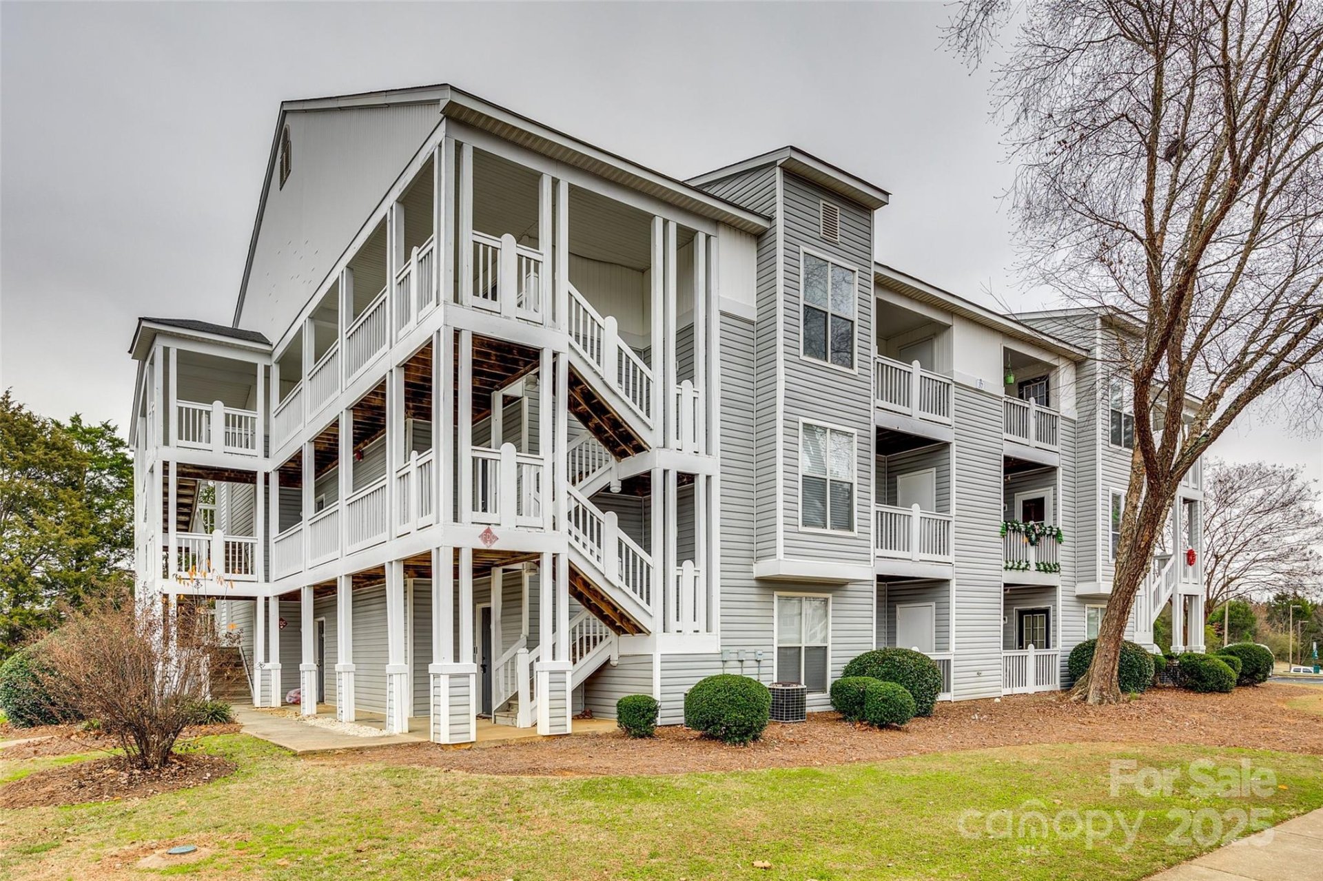 Property image 4 at 37 Hamiltons Harbor Drive, Lake Wylie, SC 29710
