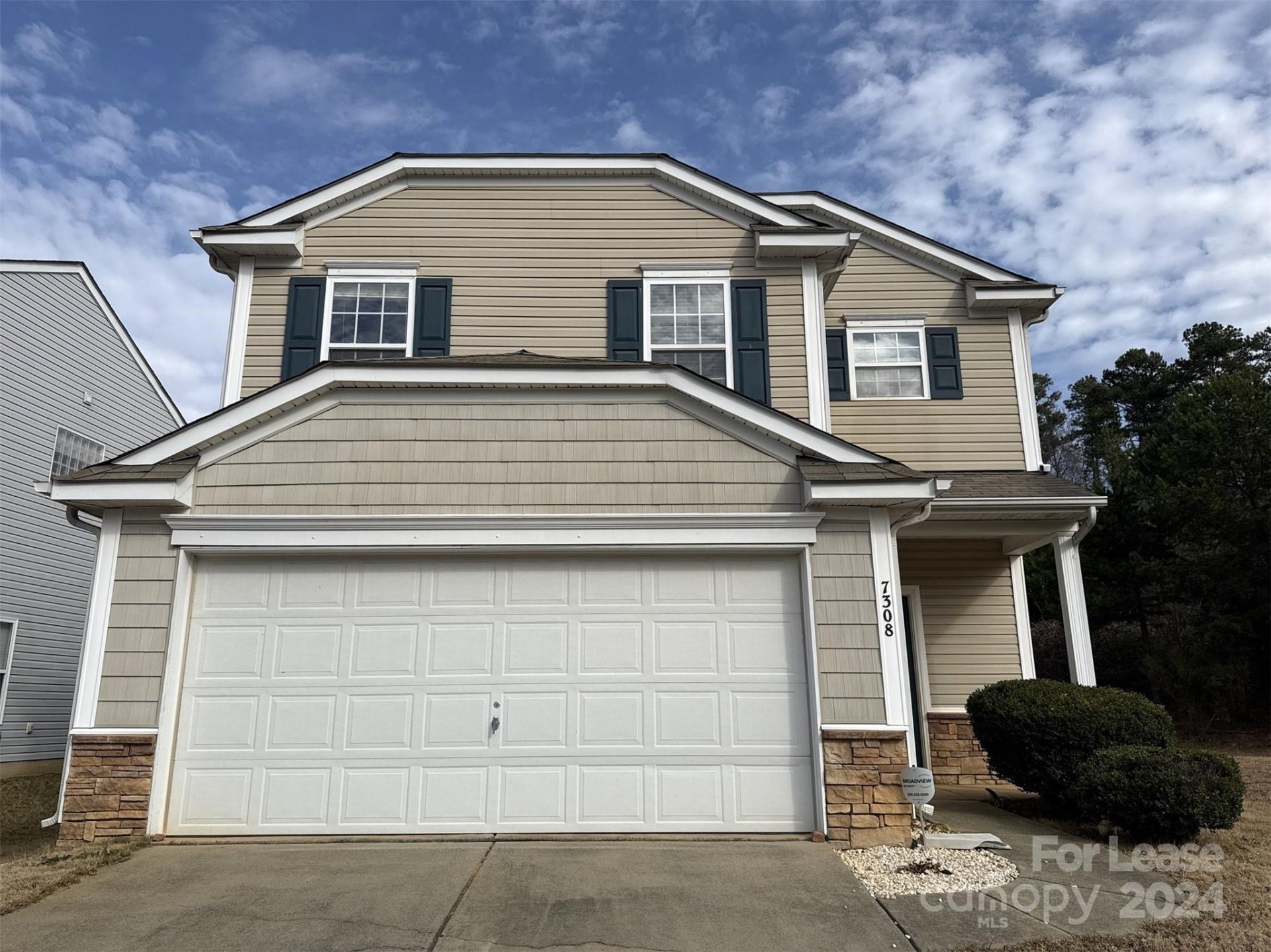 Property image 1 at 7308 Finn Hall Avenue, Charlotte, NC 28216