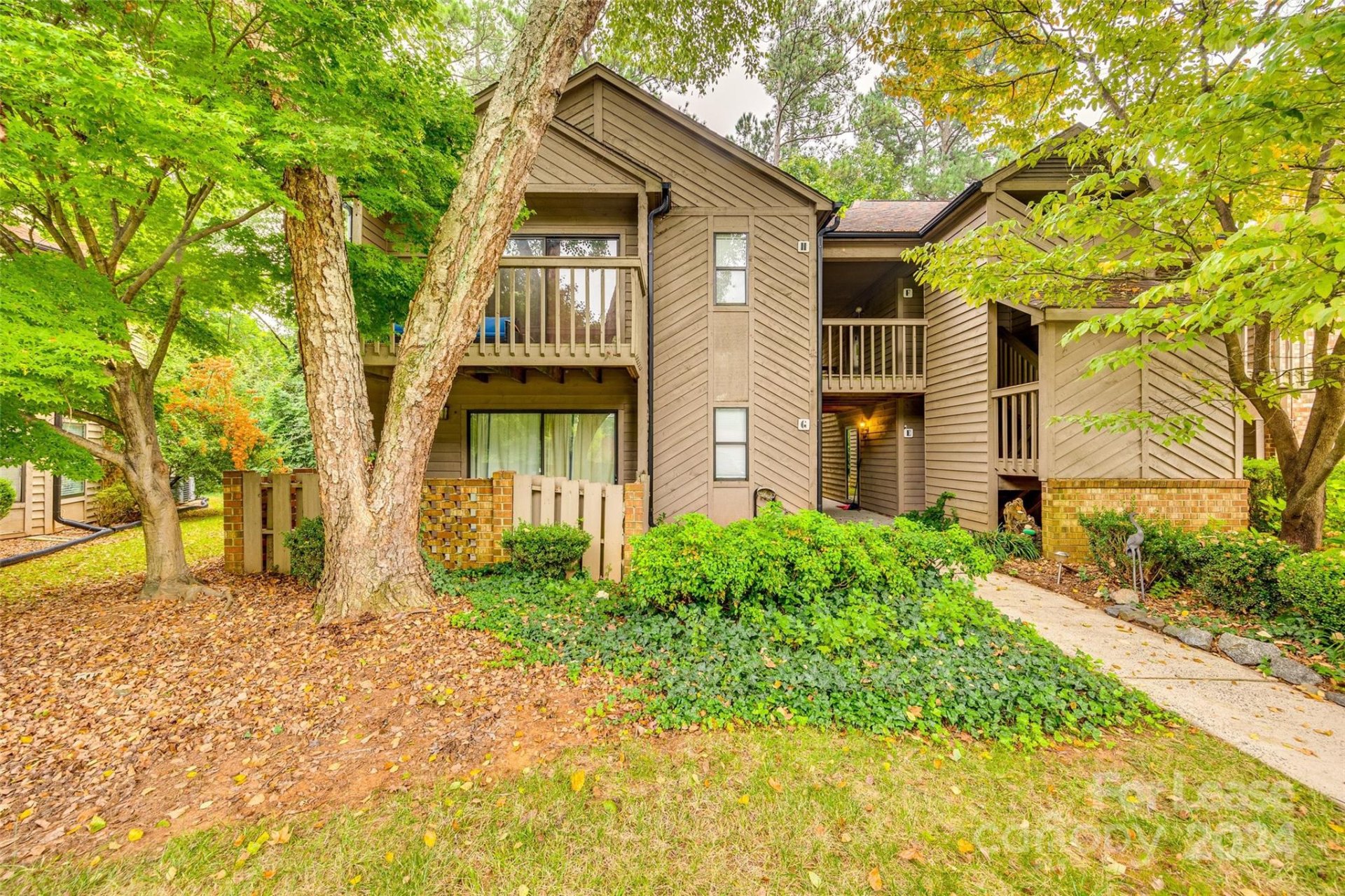 4158 Charlotte Highway