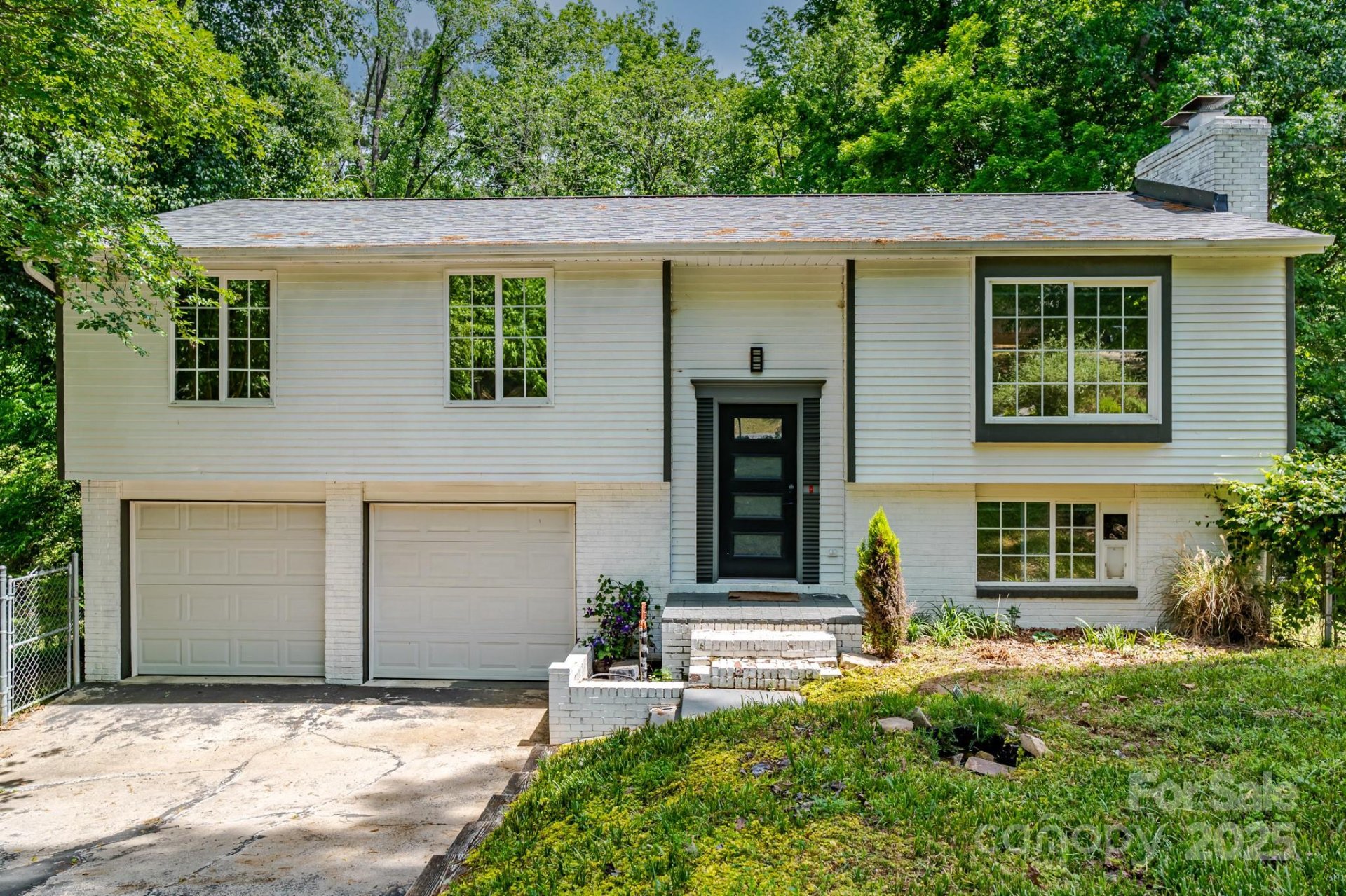 Property image 1 at 6726 Wannamaker Lane, Charlotte, NC 28226