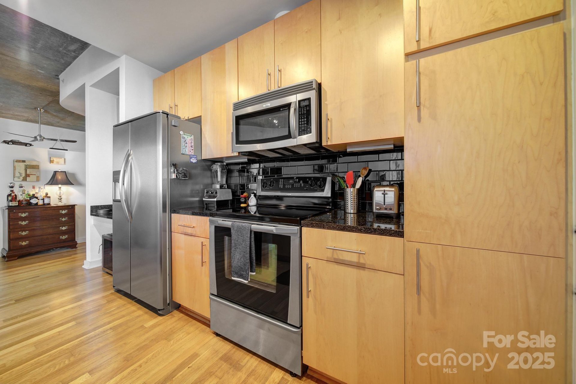 Property image 5 at 210 N Church Street, Charlotte, NC 28202
