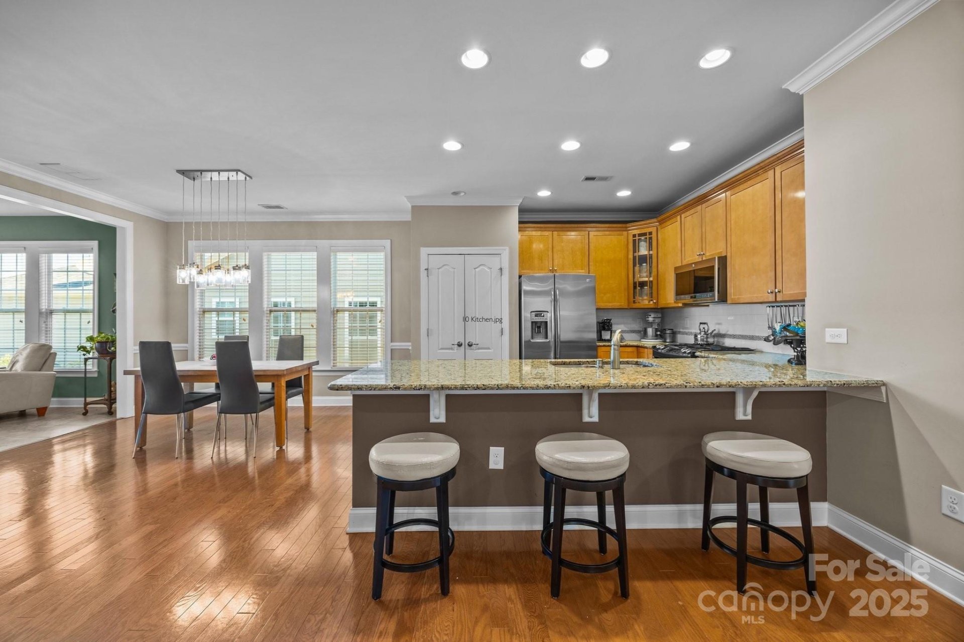 Property image 2 at 18119 Coulter Parkway, Cornelius, NC 28031