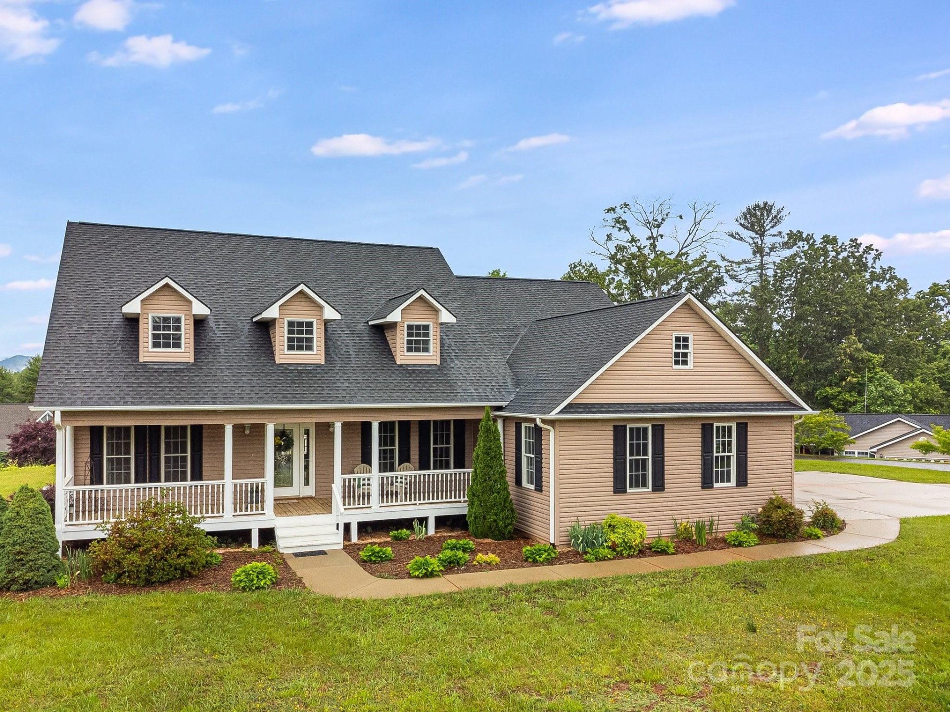 Property image 2 at 198 Double Brook Drive, Weaverville, NC 28787
