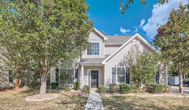 Property image 1 at 7844 Rolling Meadows Lane, Huntersville, NC 28078