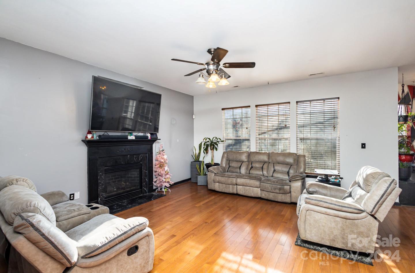 Property image 3 at 211 Fox Hollow Road, Mooresville, NC 28117