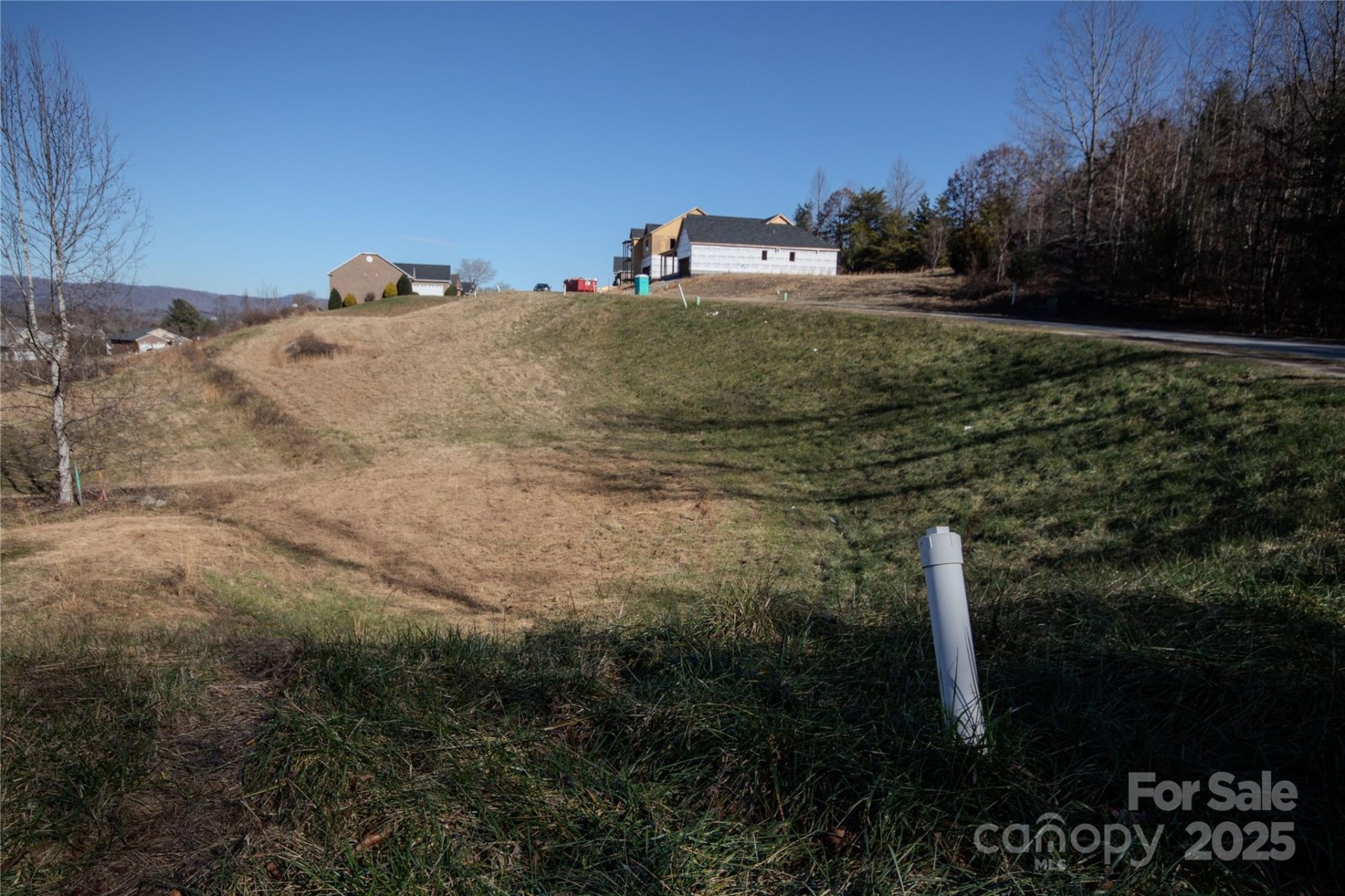 Property image 4 at 404 Huntington Woods Street, Lenoir, NC 28645
