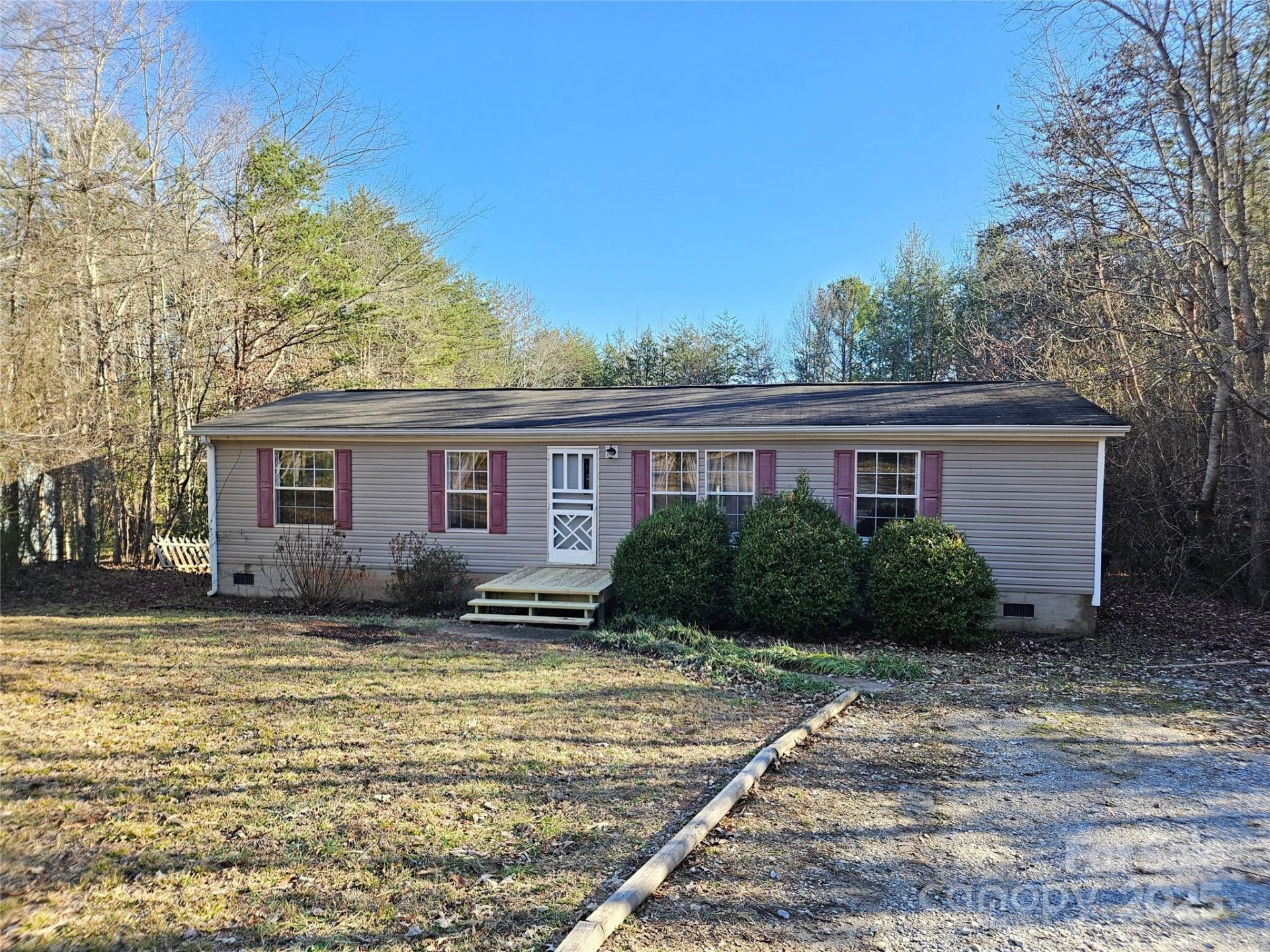 142 River Breeze Drive