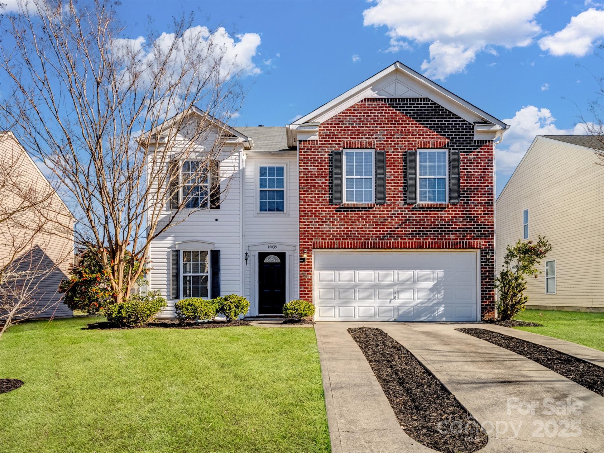 Hartwell, Charlotte Community