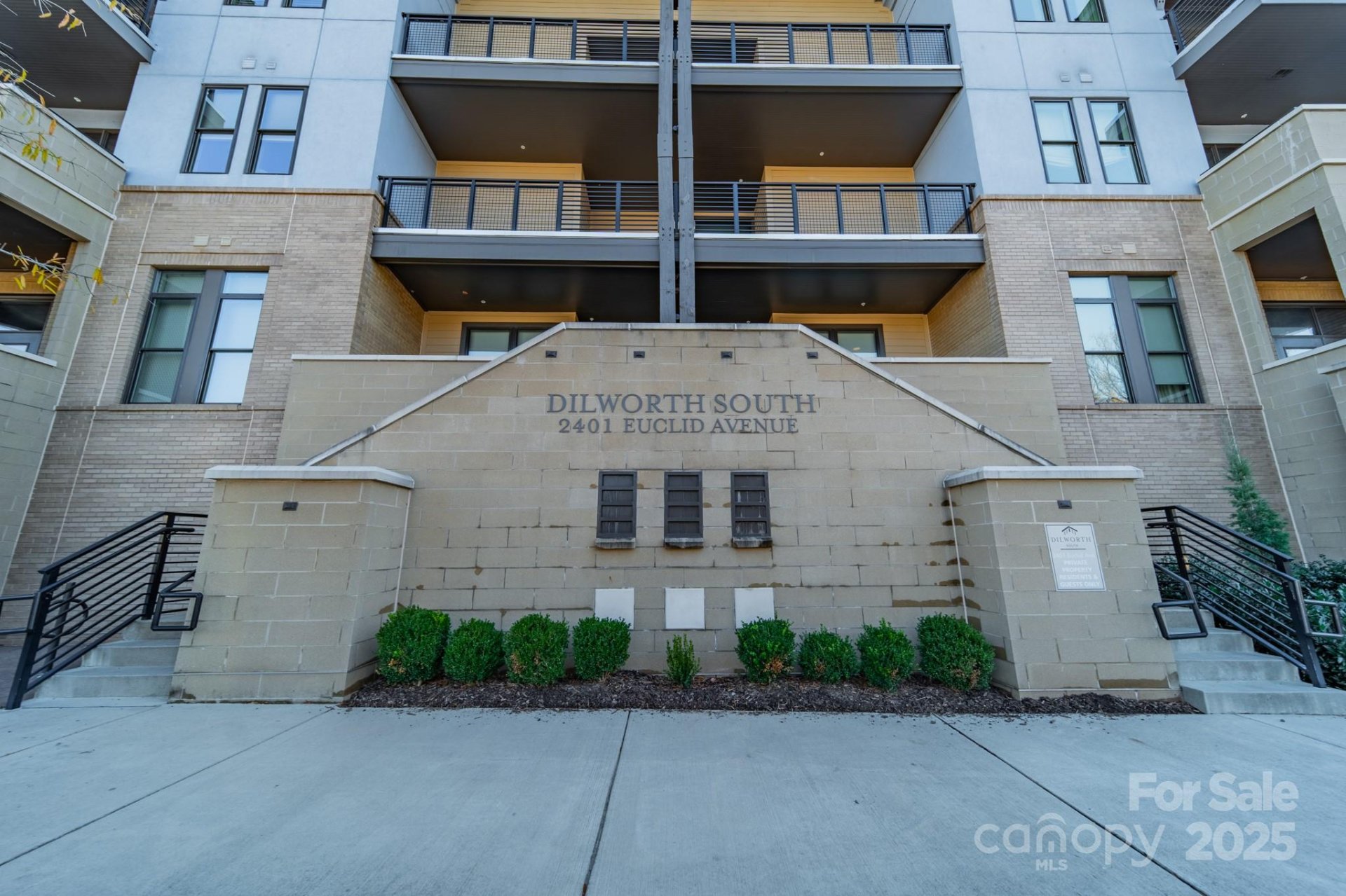 Property image 2 at 2401 Euclid Avenue, Charlotte, NC 28203