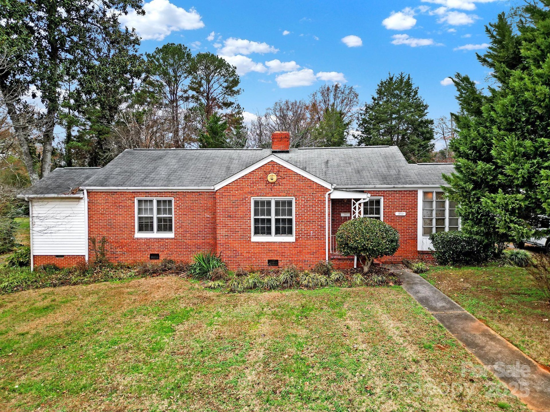 951 Cedar Street
