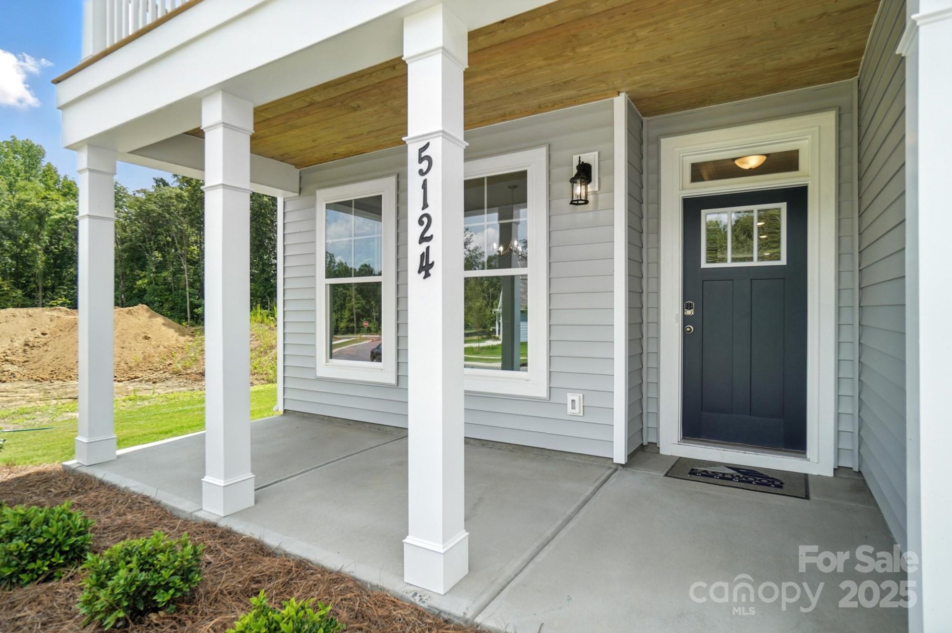 Property image 3 at 5124 Heathland Drive, Charlotte, NC 28215
