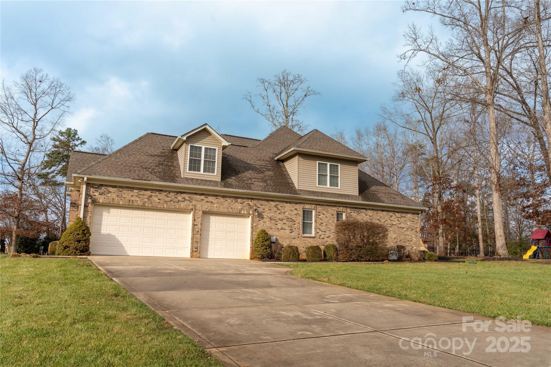 Property image 2 at 4518 Burrenfort Drive, Denver, NC 28037