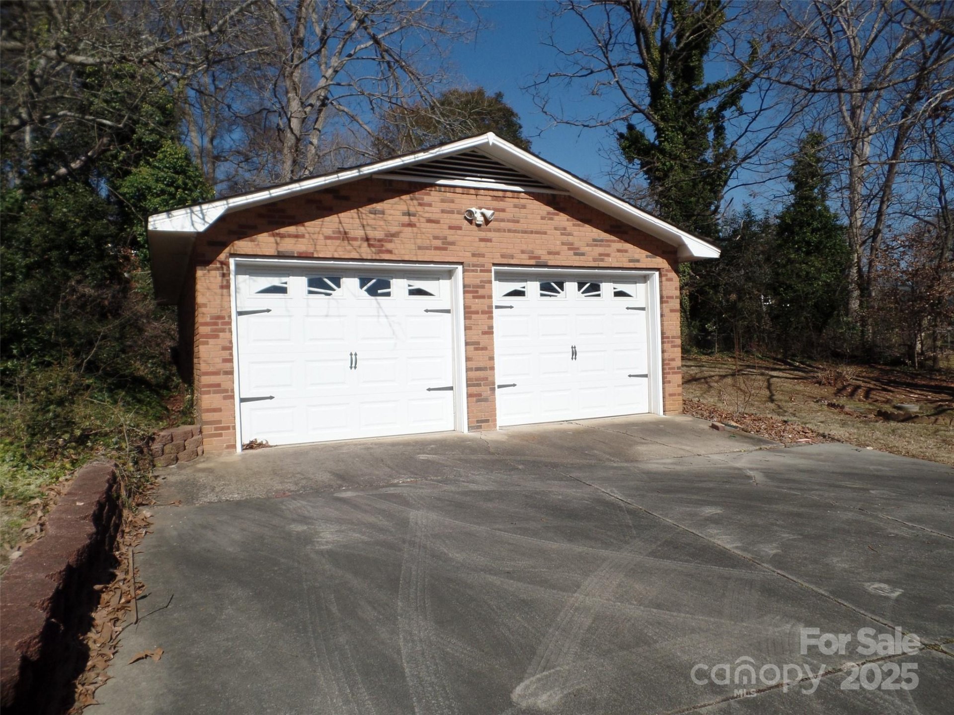 Property image 3 at 211 Walnut Avenue, Mount Holly, NC 28120