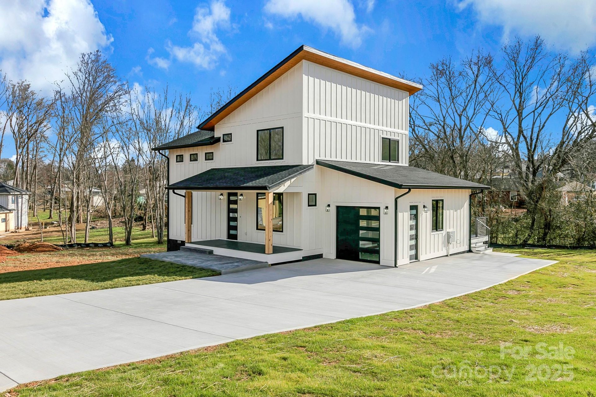 Property image 4 at 19 Scott Meadows Drive, Asheville, NC 28806