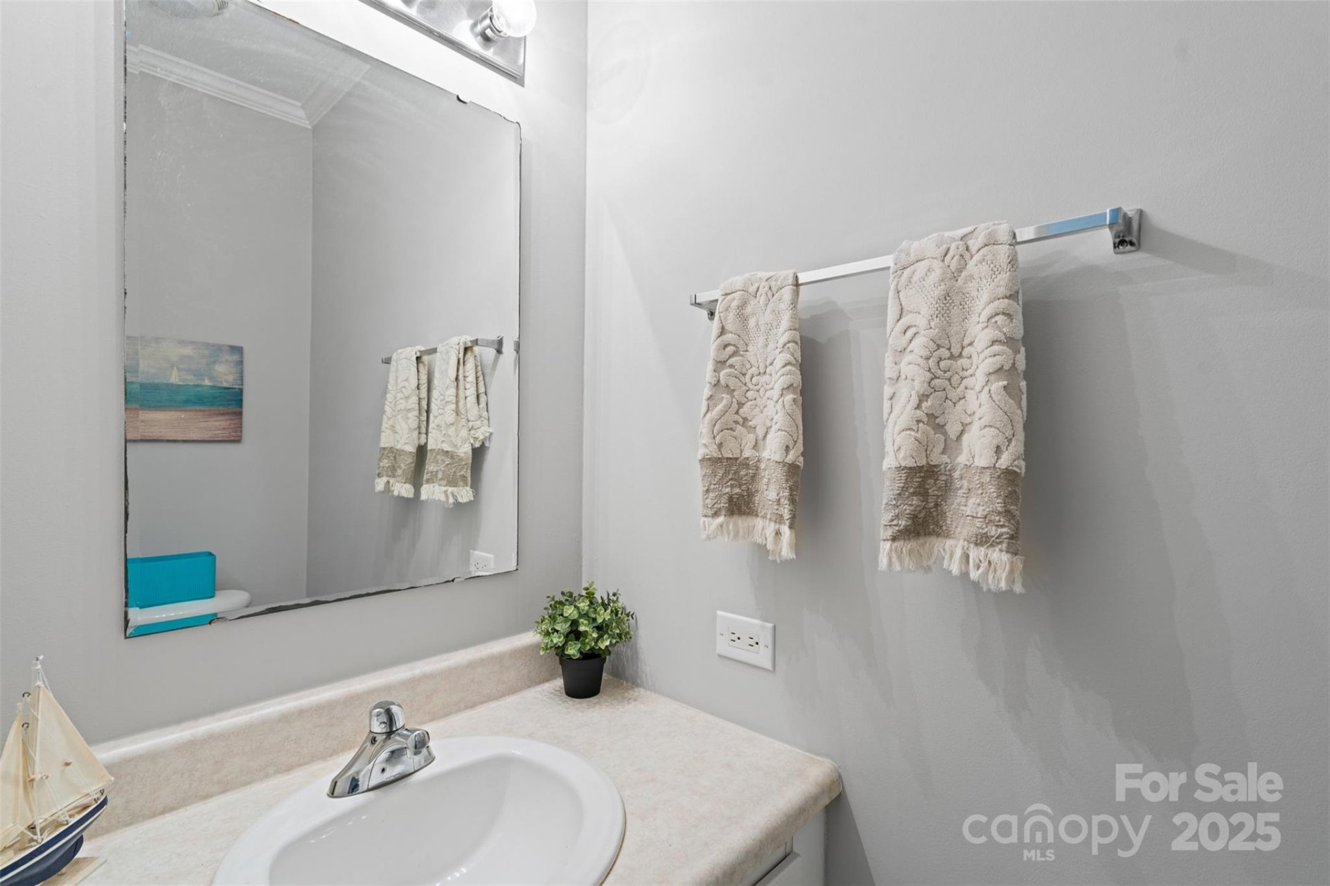 Property image 4 at 7019 Walnut Ridge Court, Charlotte, NC 28217