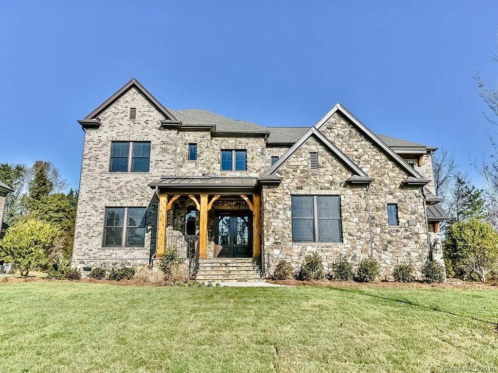 1123 Rosecliff Drive