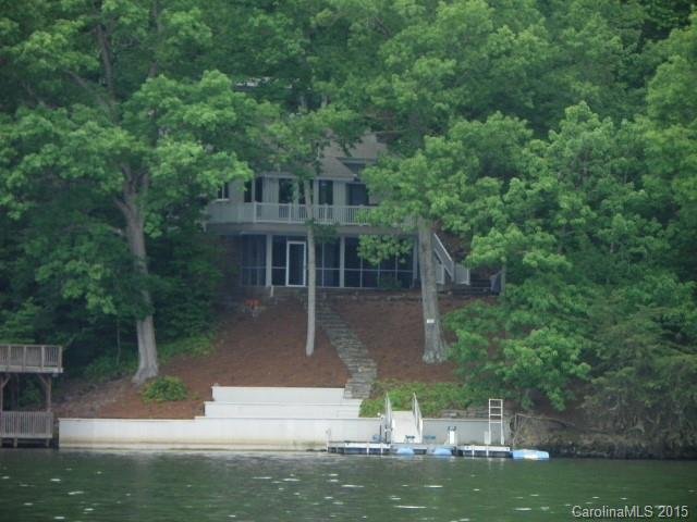 1086 Pinehaven Drive