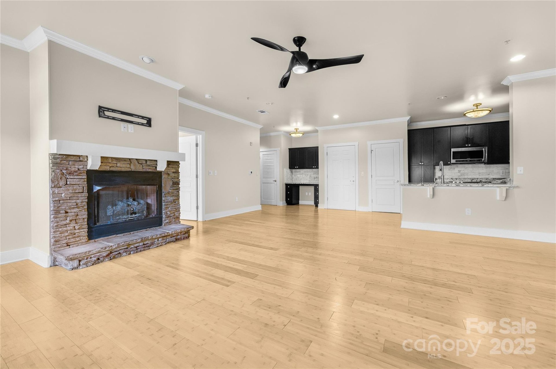 Property image 4 at 9 Kenilworth Knoll, Asheville, NC 28805