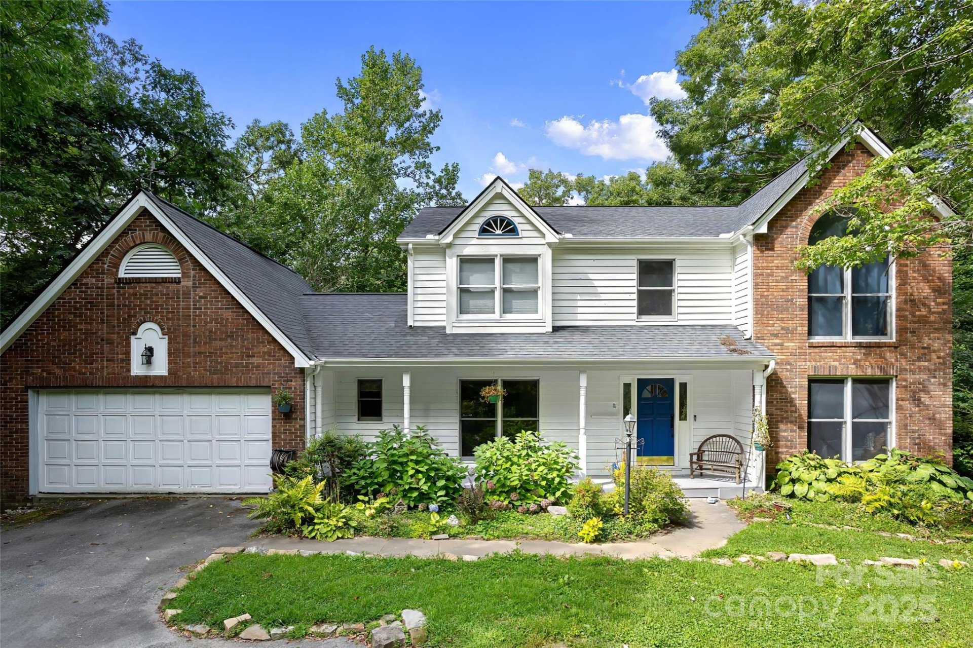 Property image 4 at 111 Ballantree Drive, Asheville, NC 28803