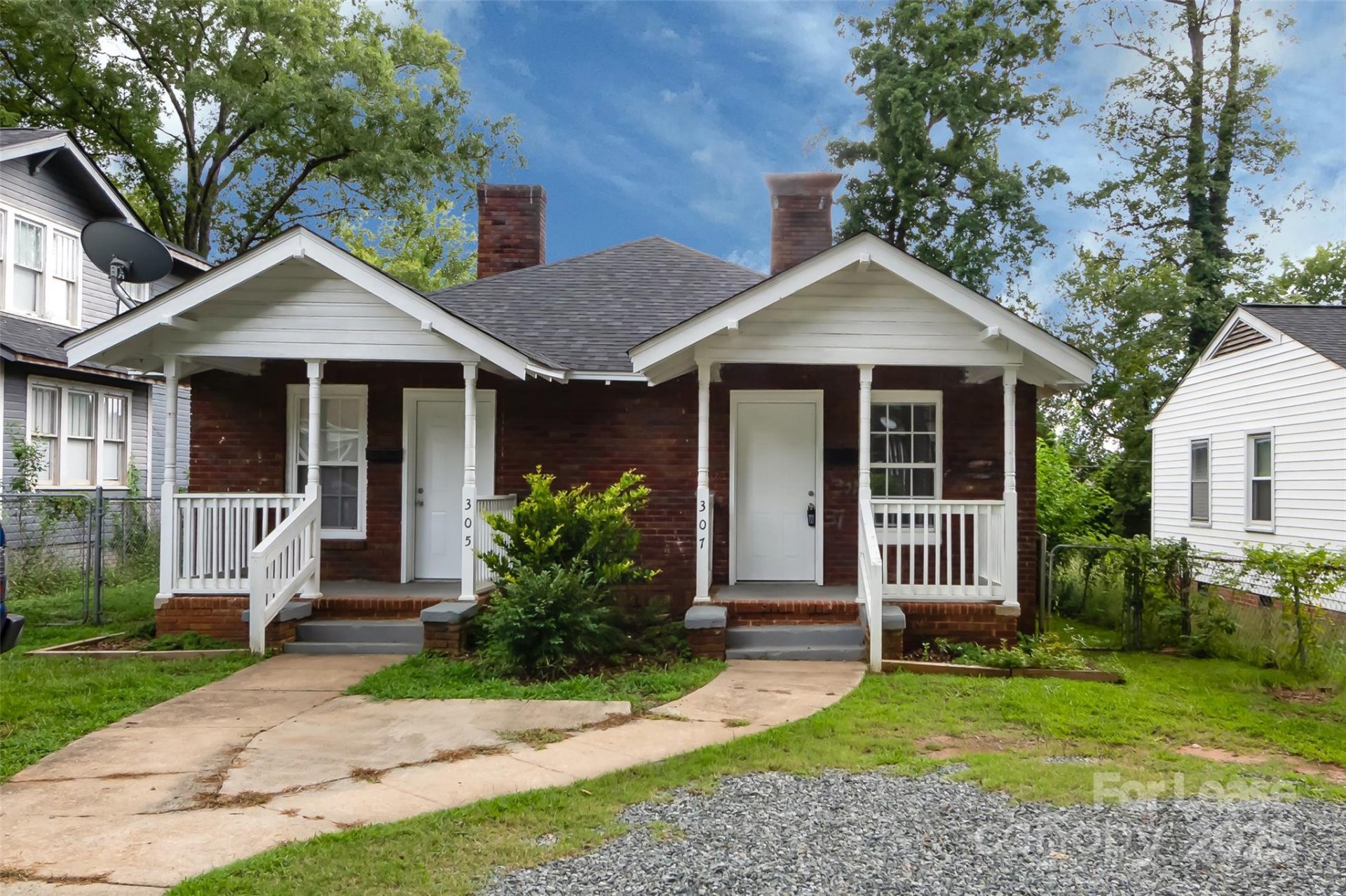 Property image 1 at 307 Plymouth Avenue, Charlotte, NC 28206