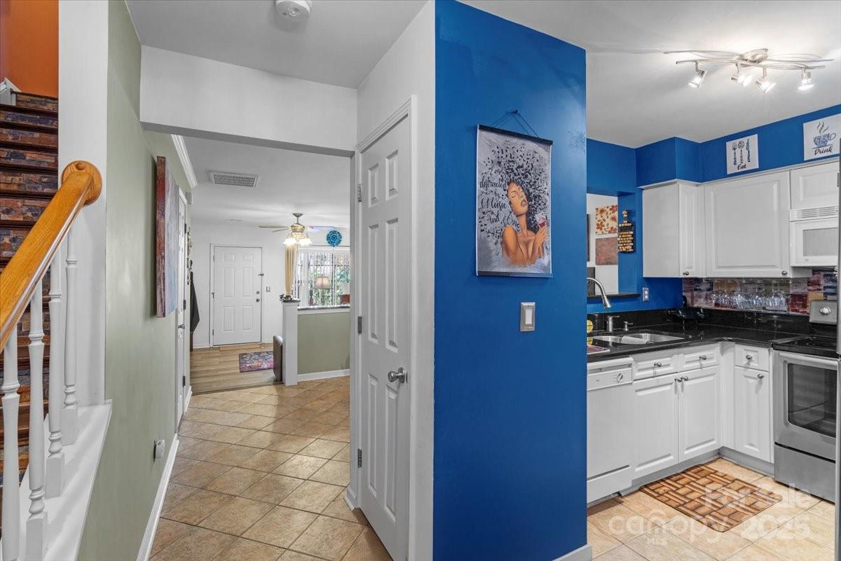 Property image 2 at 4291 Melrose Club Drive, Matthews, NC 28105