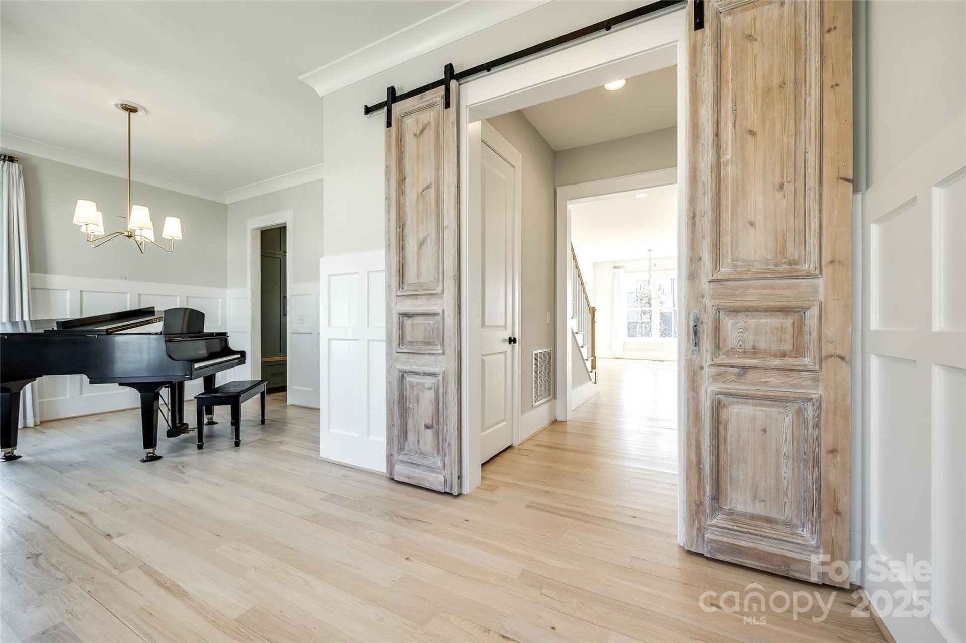 Property image 5 at 1812 Pin Oak Court, Fort Mill, SC 29715