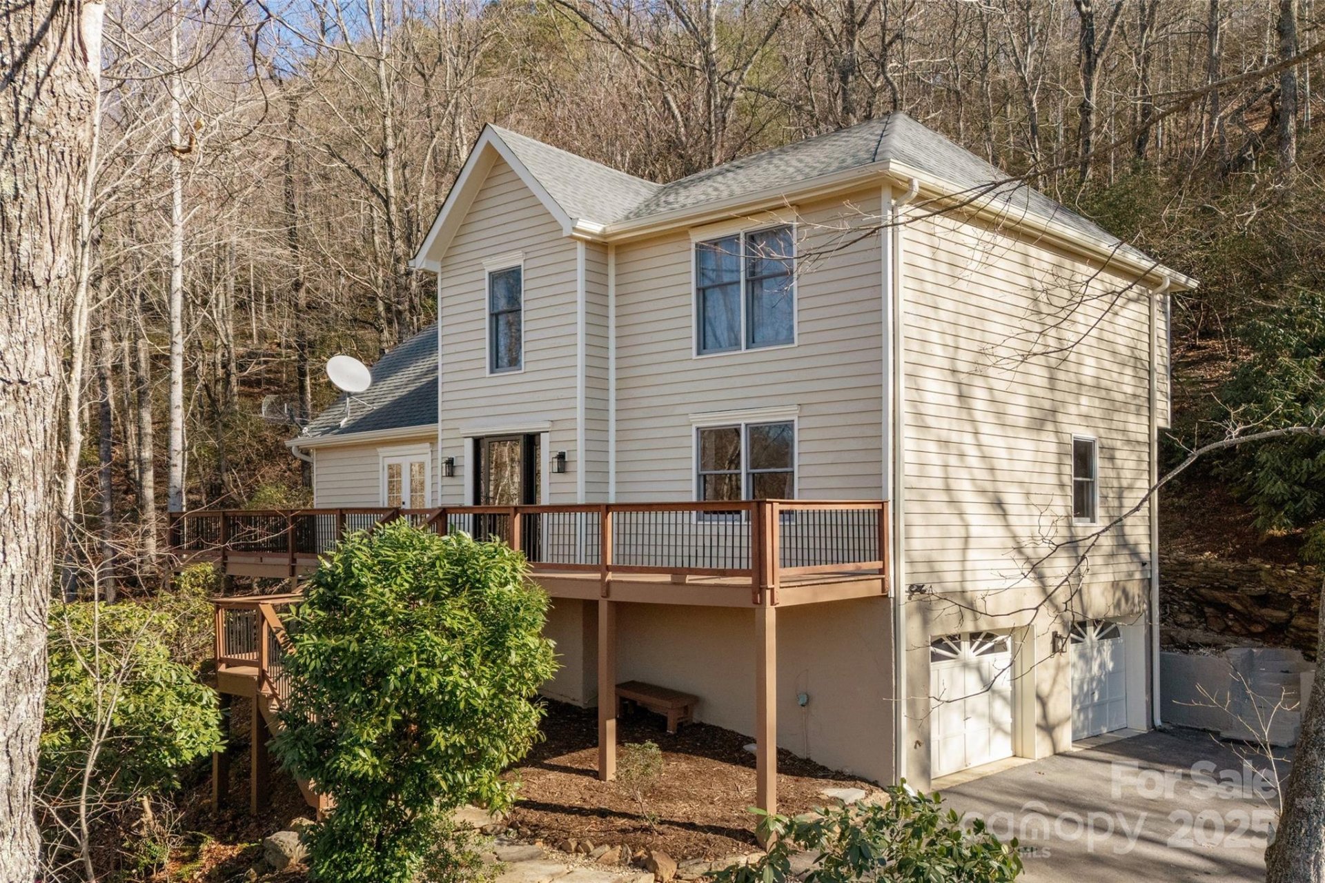 Property image 1 at 103 Honey Locust Drive, Mills River, NC 28759