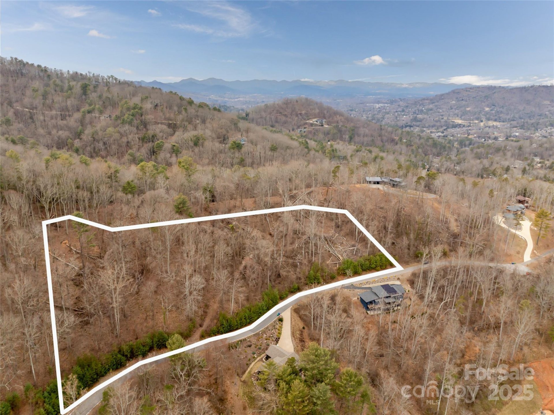 Property image 2 at 74 Longspur Lane, Asheville, NC 28804