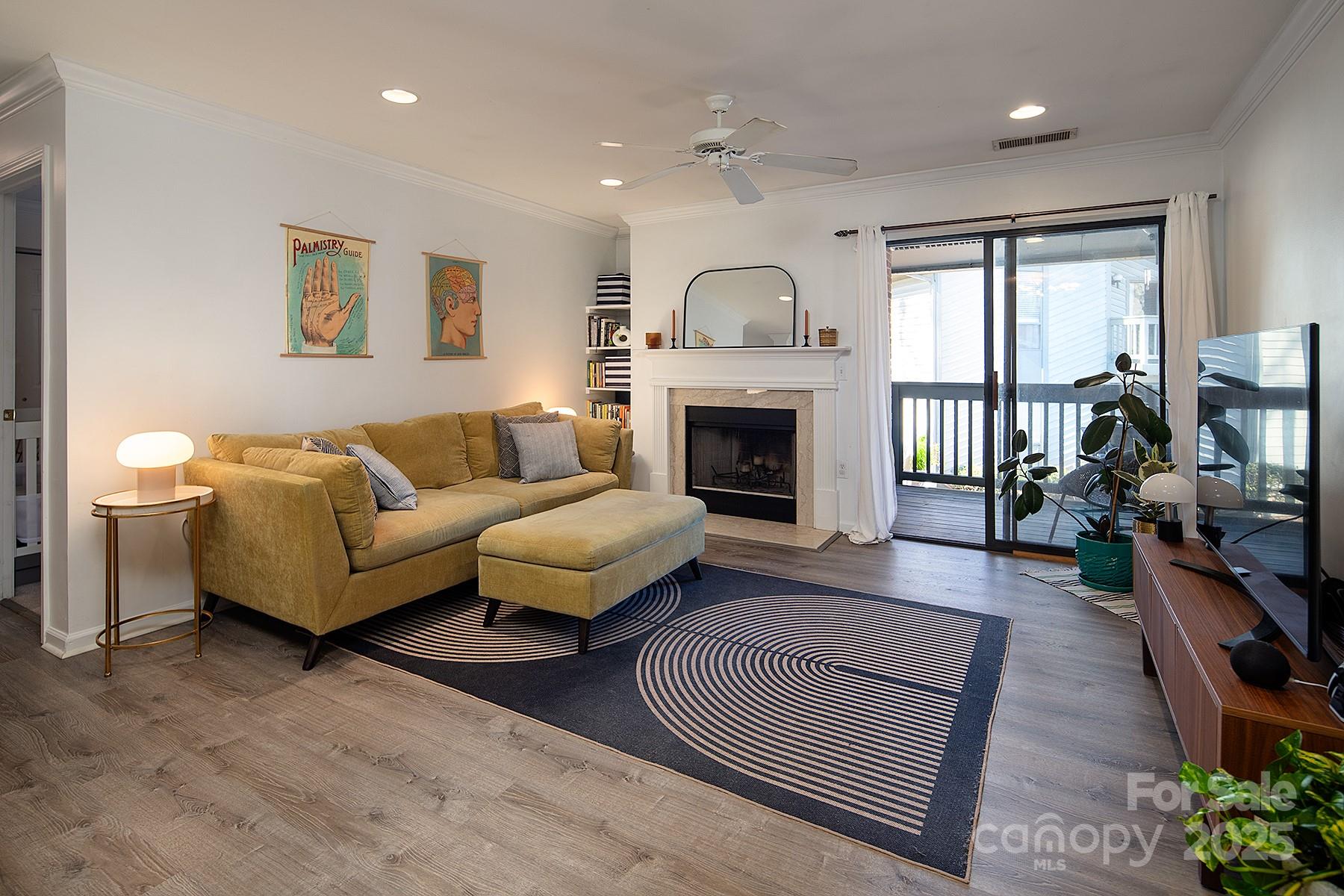 Property image 1 at 4930 Sardis Road, Charlotte, NC 28270