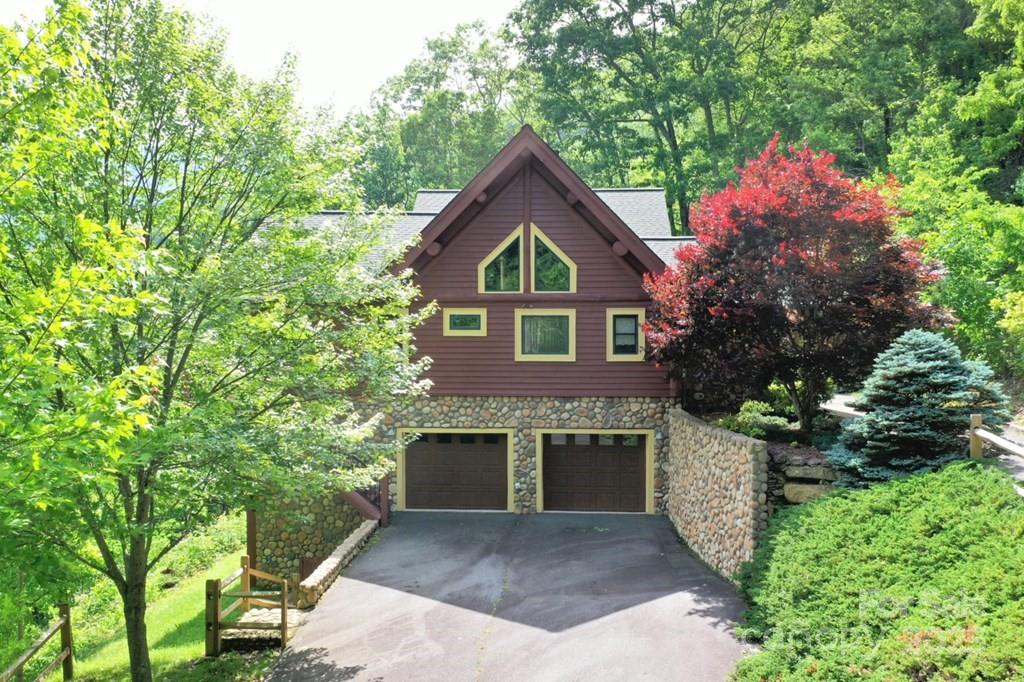 Property image 3 at 111 Living Good Lane, Waynesville, NC 28786
