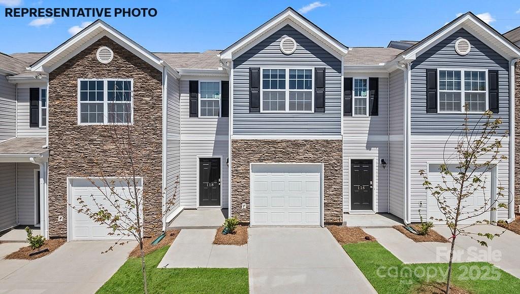 Property image 2 at 717 Wagon Cross Court, York, SC 29745