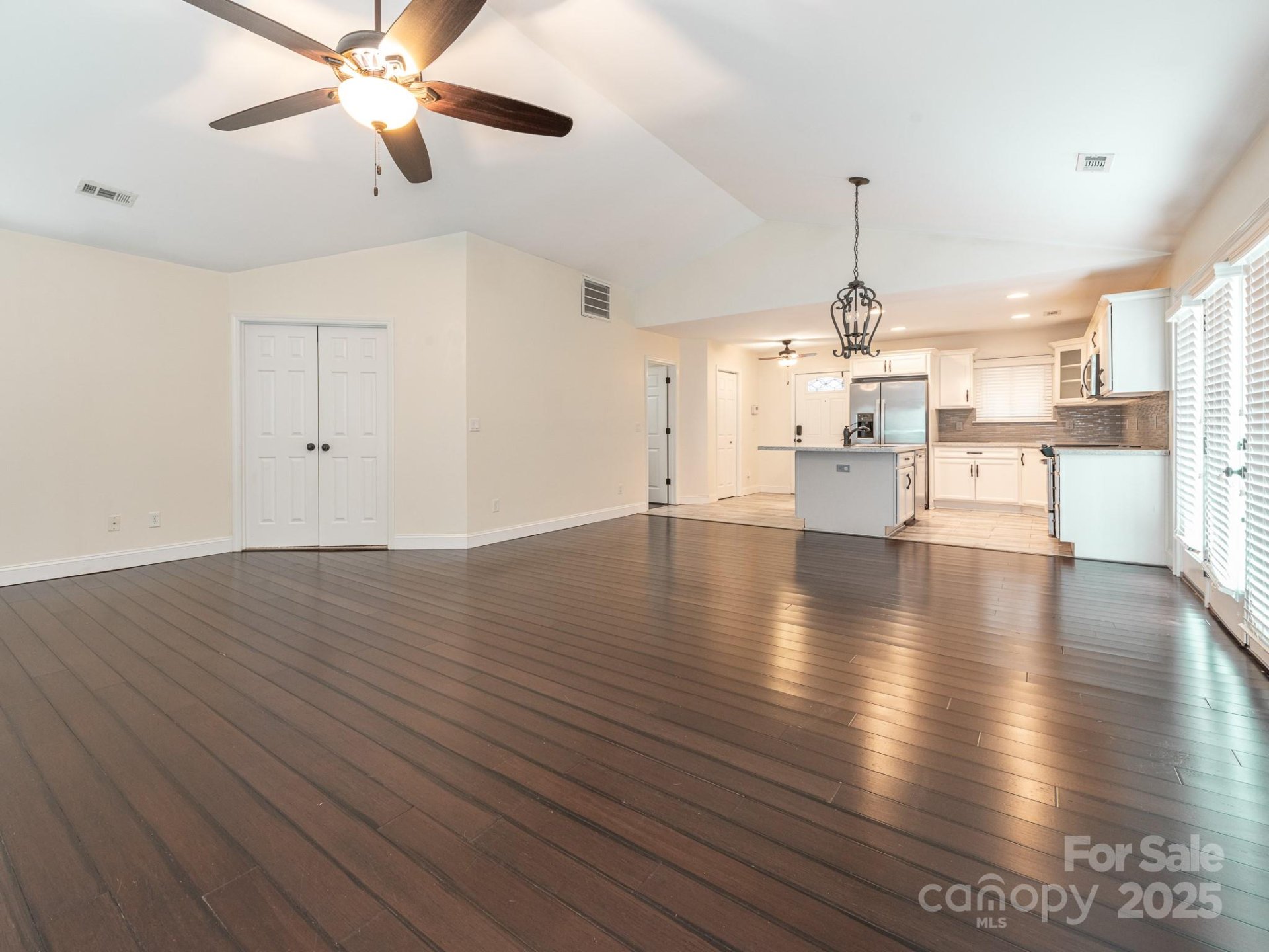 Property image 5 at 8820 Rittenhouse Circle, Charlotte, NC 28270