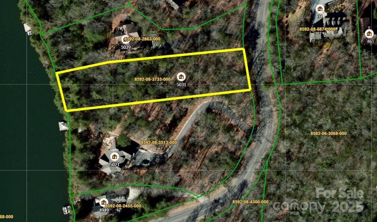 5031 Connestee Trail