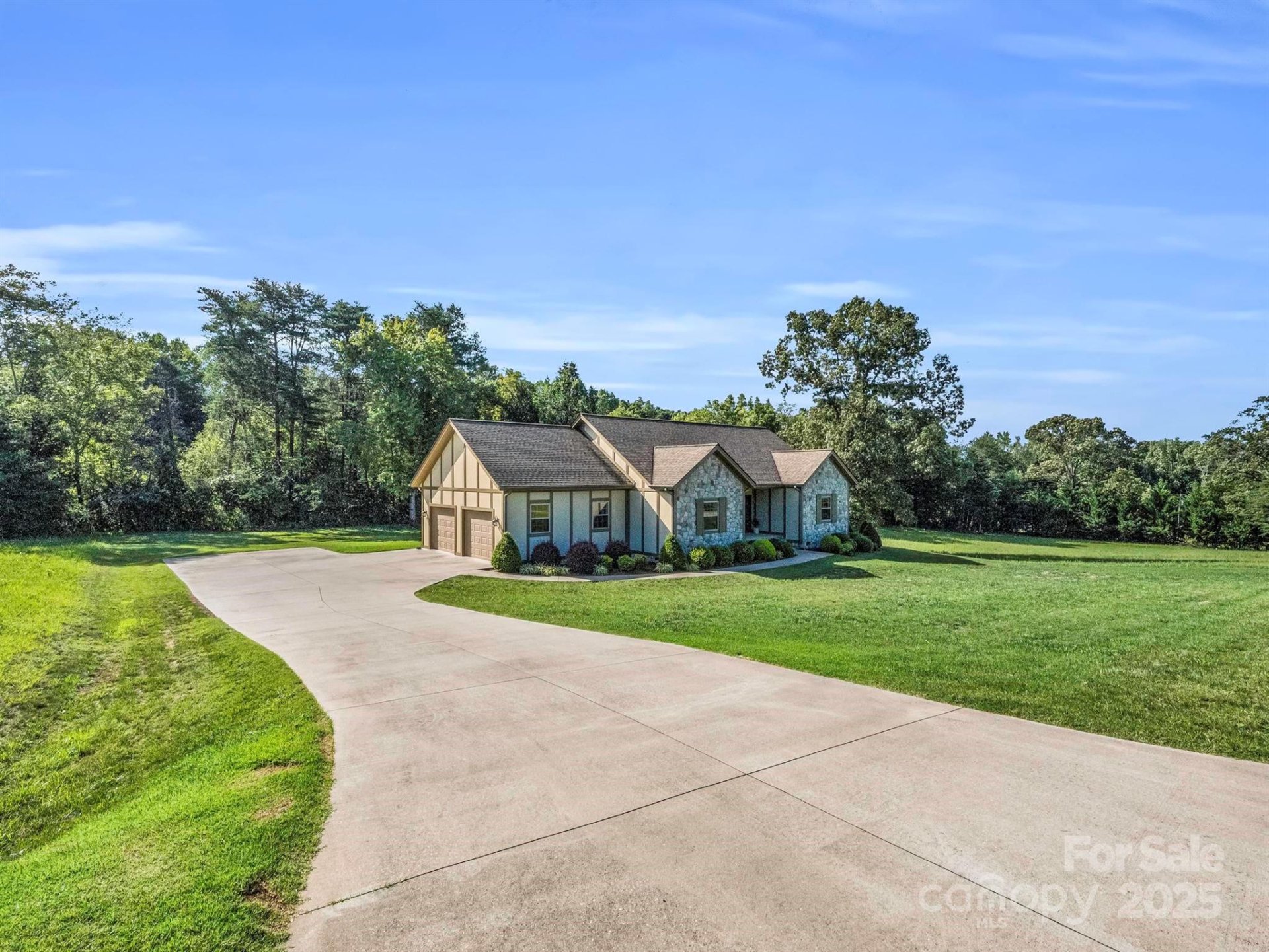 Property image 2 at 189 Jamesfield Drive, Rutherfordton, NC 28139