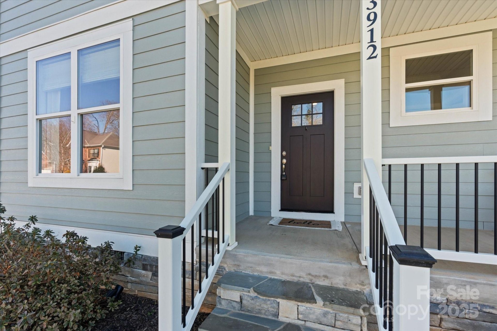 Property image 3 at 3912 13th Street, Hickory, NC 28601