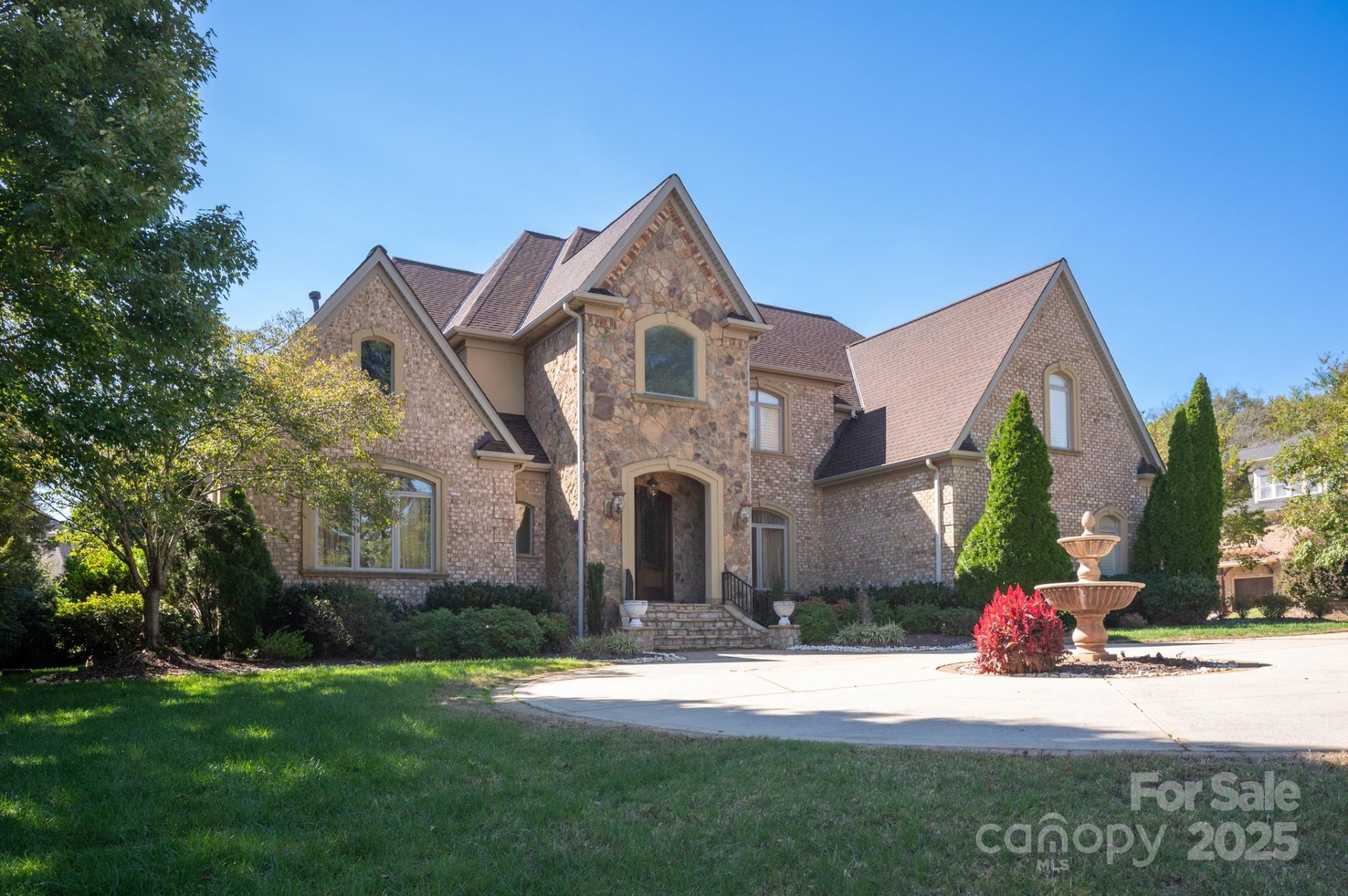 1500 Venetian Way Drive