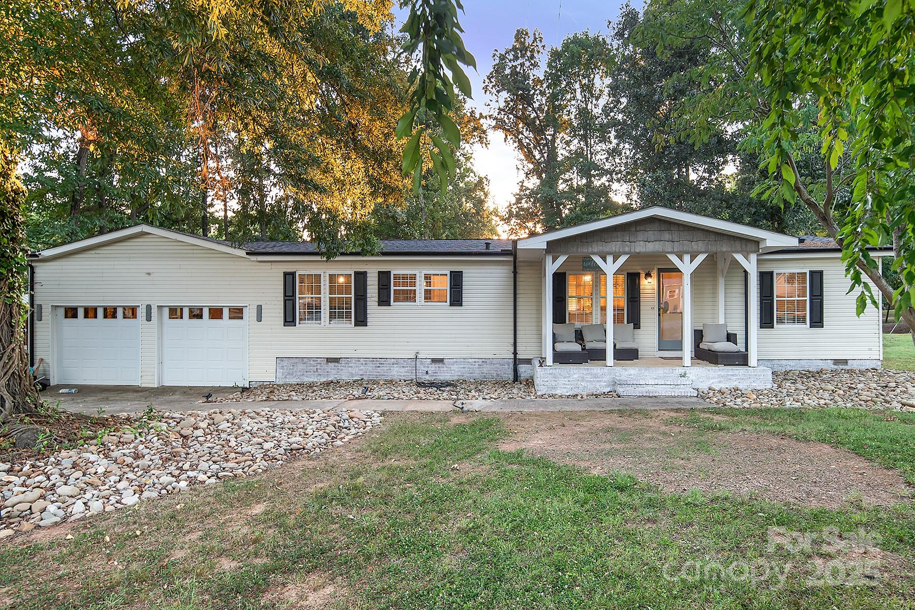 Property image 1 at 104 Dogwood Lane, Mount Gilead, NC 27306