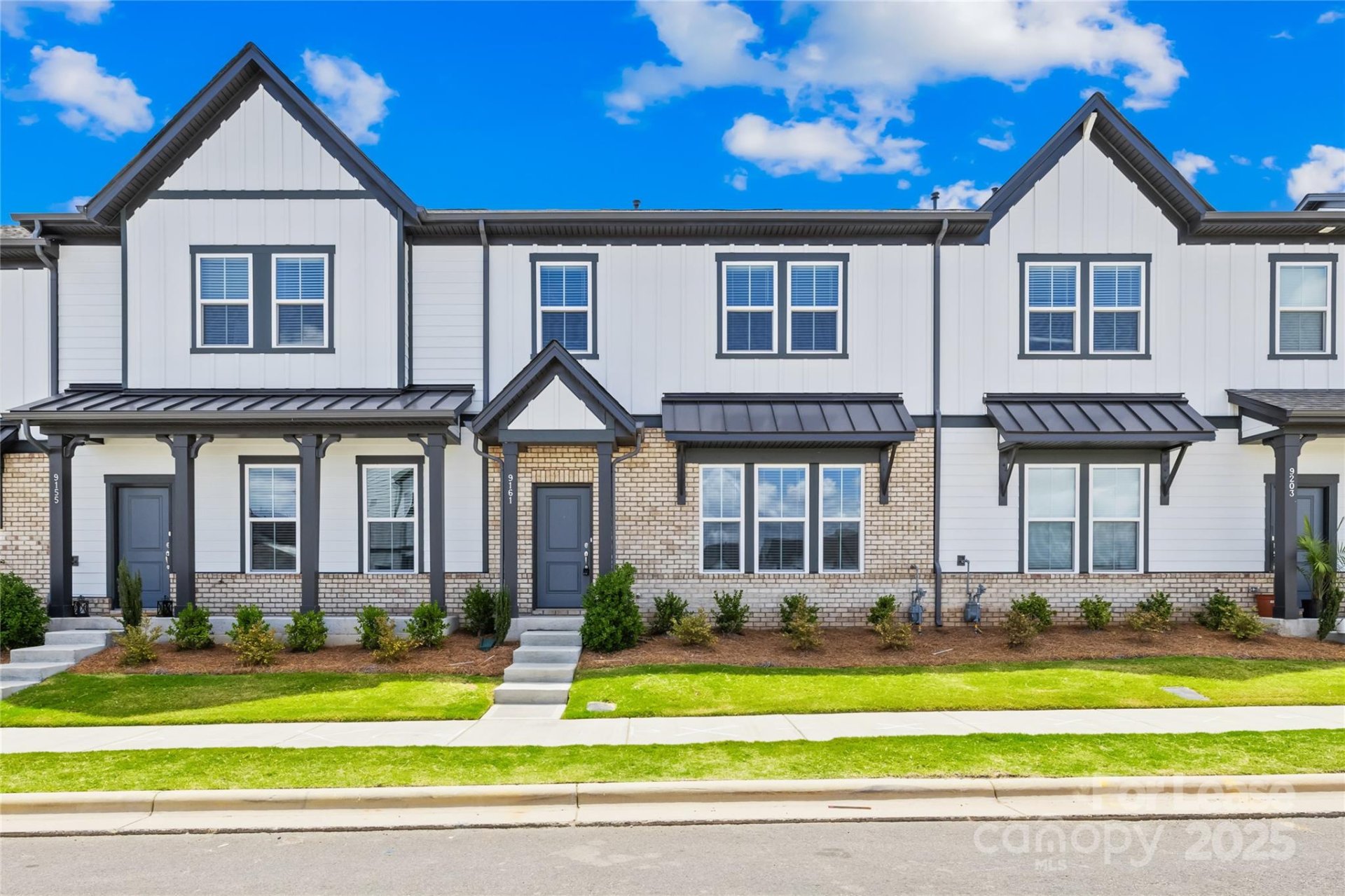 Property image 1 at 9161 Harwen Lane, Charlotte, NC 28215