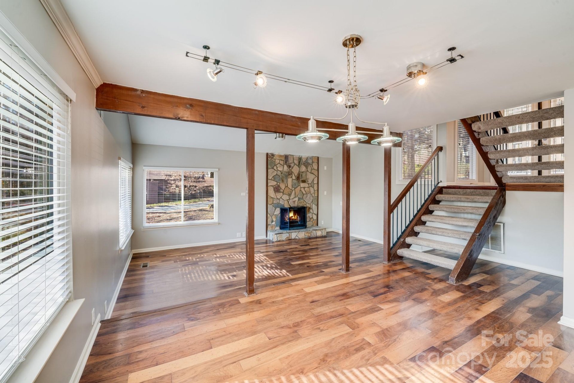 Property image 2 at 1213 Jules Court, Charlotte, NC 28226