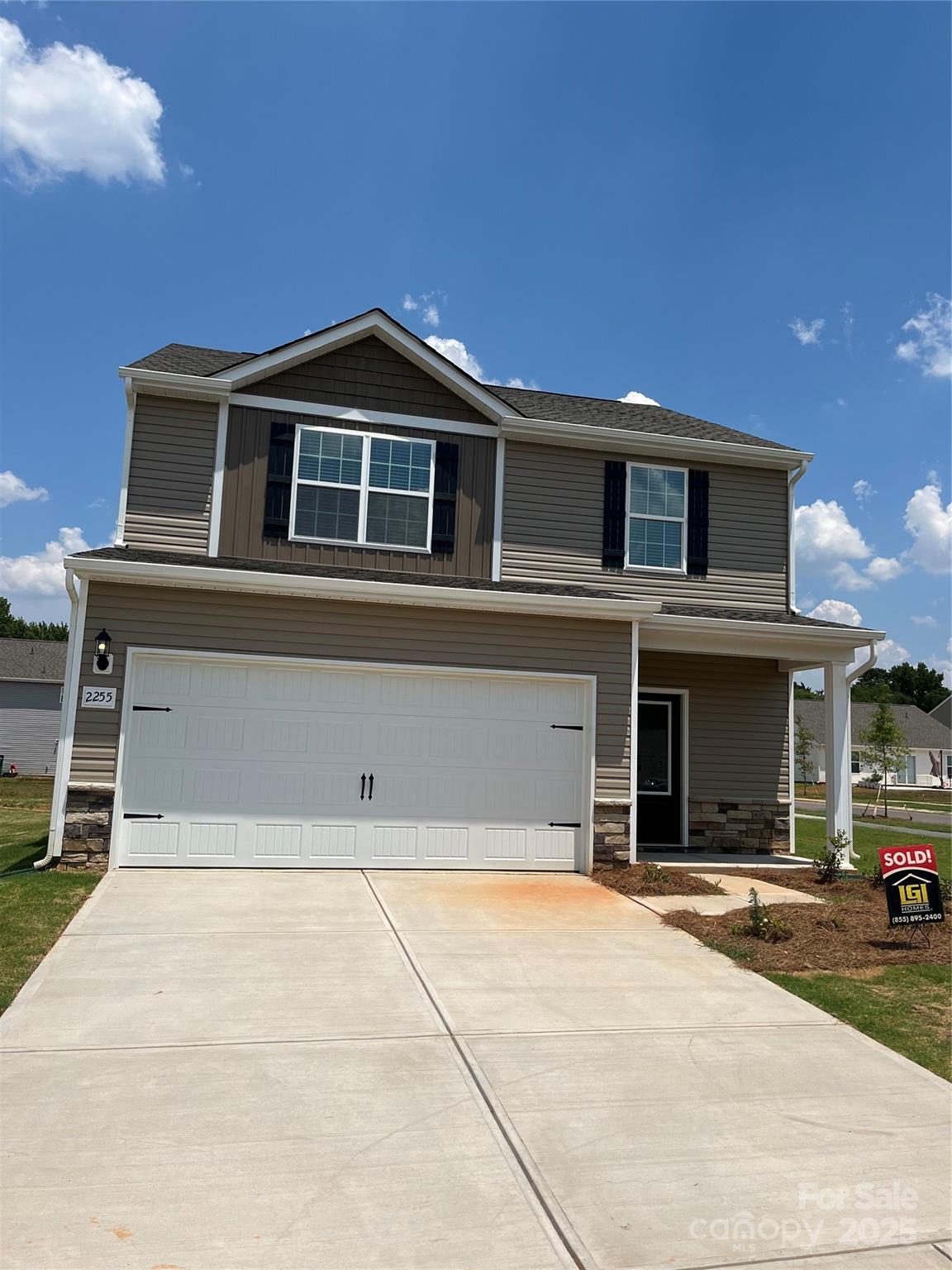 Property image 1 at 2255 Transatlantic Avenue, Charlotte, NC 28215