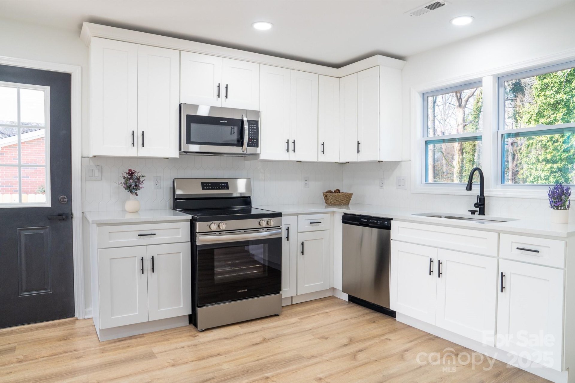 Property image 3 at 1209 Madison Street, Gastonia, NC 28052
