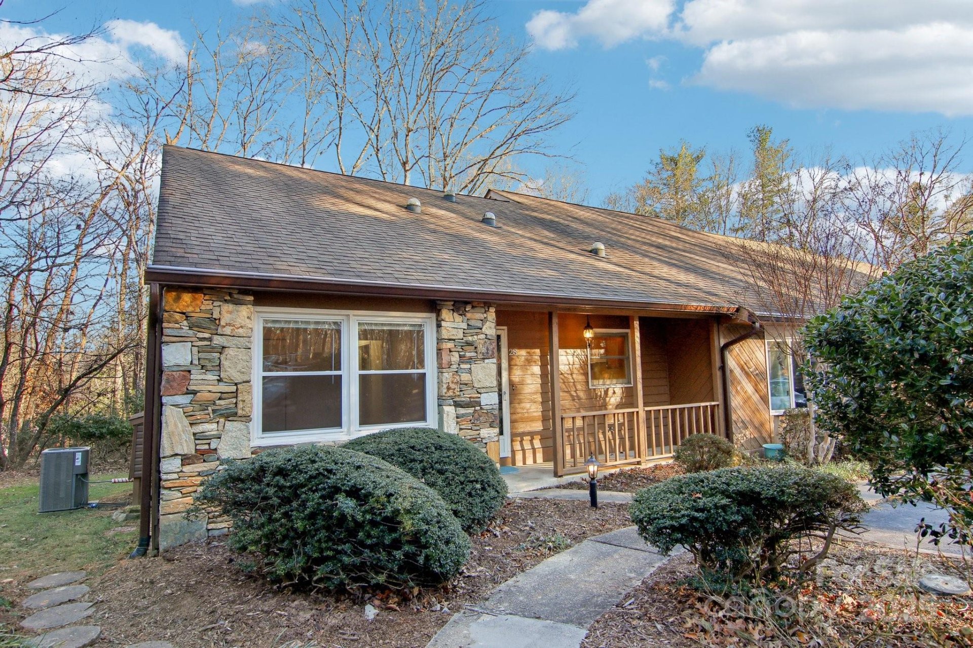 Property image 3 at 28 Pencross Circle, Etowah, NC 28729