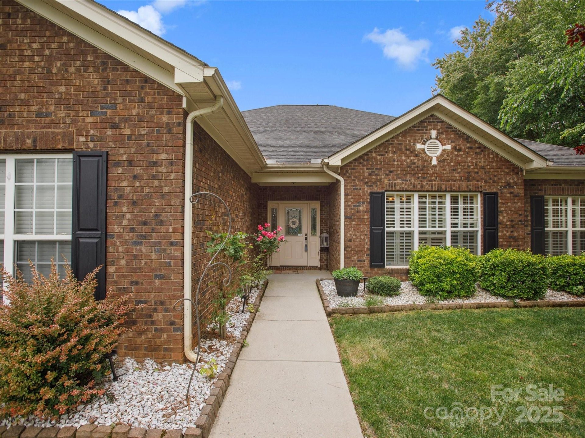 Property image 2 at 416 Zelkova Street, York, SC 29745