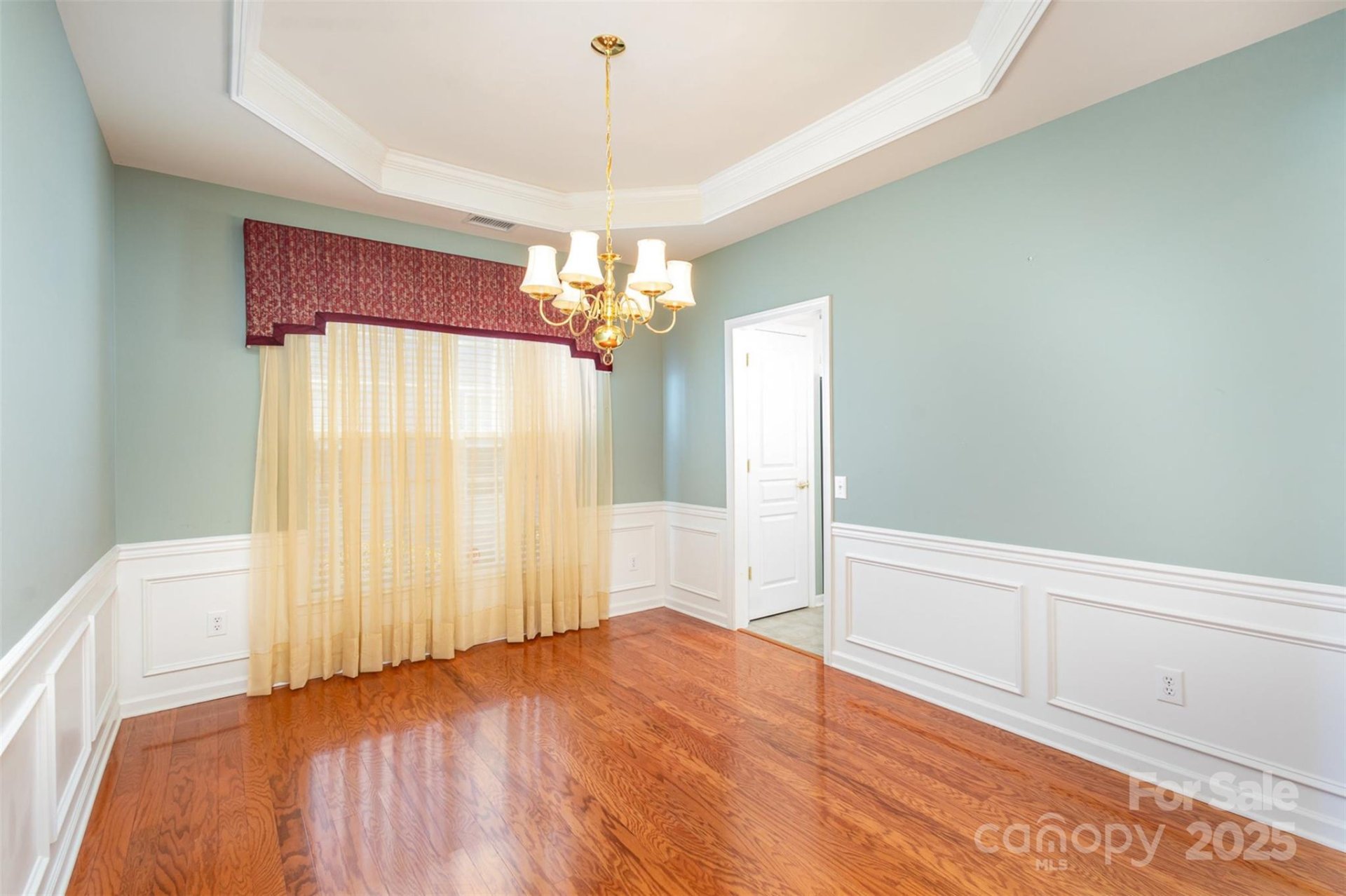 Property image 5 at 10318 Threatt Woods Drive, Charlotte, NC 28277