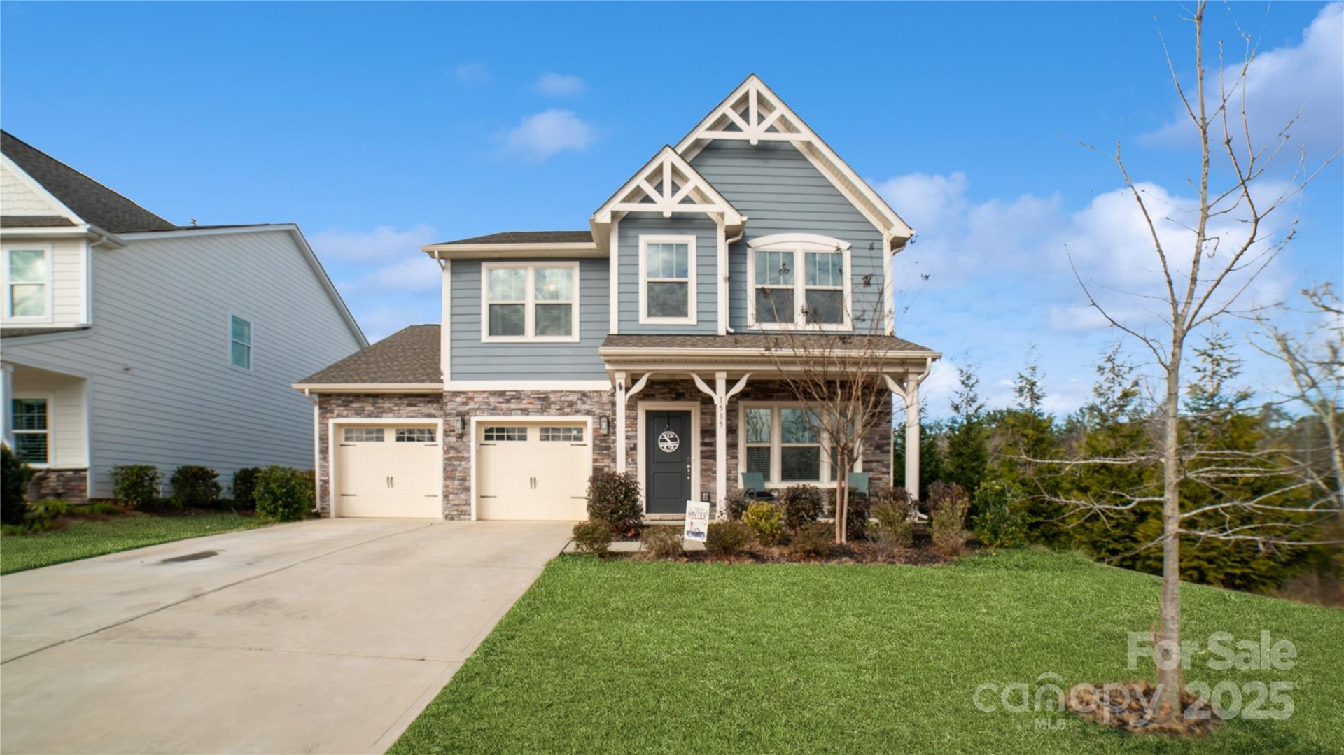 1585 Whitman Court